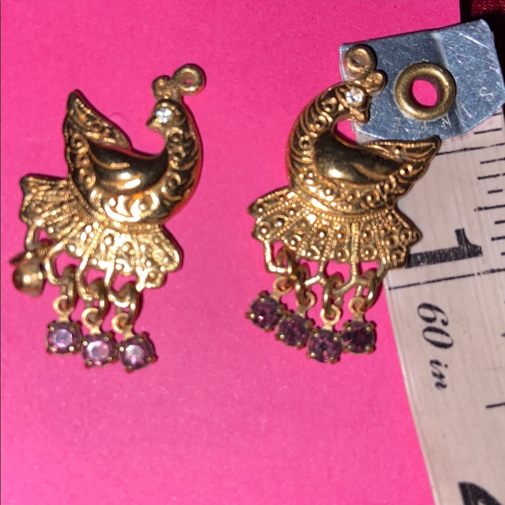 Vintage AVON GoldTone Peacock Dangling Purple Rhinestones Post Earrings - Picture 3 of 4